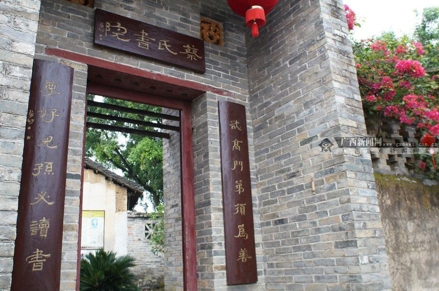 壺չ