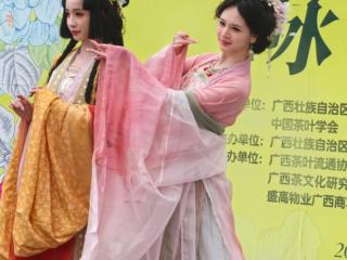 2025紺ϵл߹ʲպ͵ʮ߽ȫ